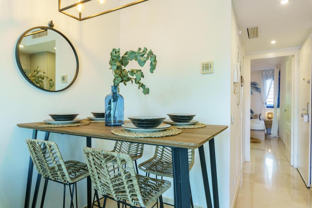 2Nd Line From The Beach , Seaviews + Parking &Pool Benalmadena Bagian luar foto